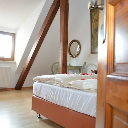 Apartment Theophanos Im Kornmarkt Quedlinburg